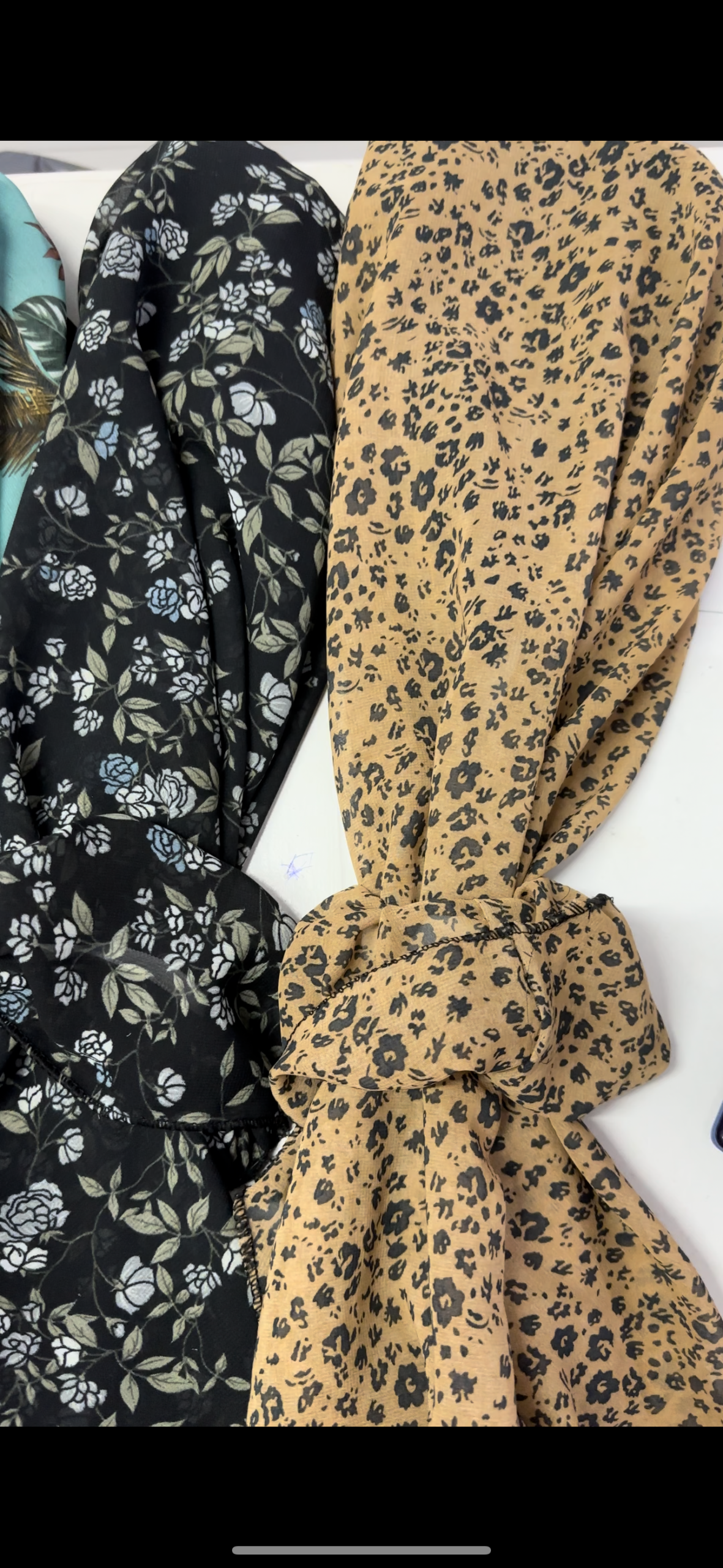 Turban petit fleur en beige