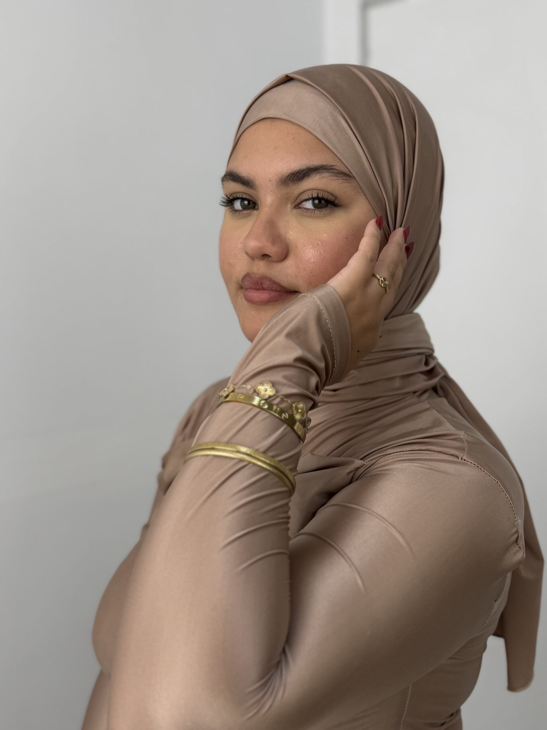 Alternative view of Foulard express beige nacré