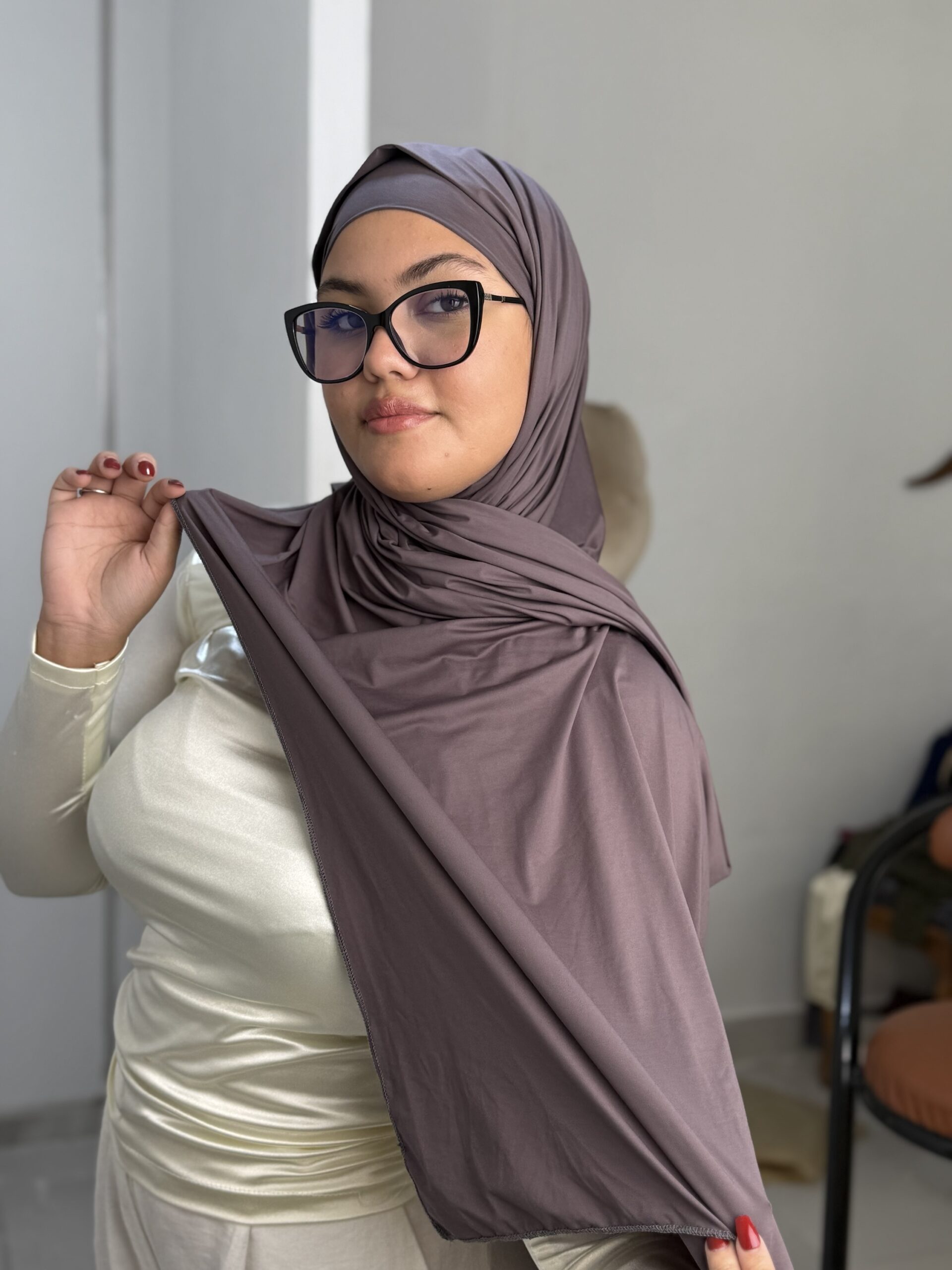 Alternative view of Foulard express en gris