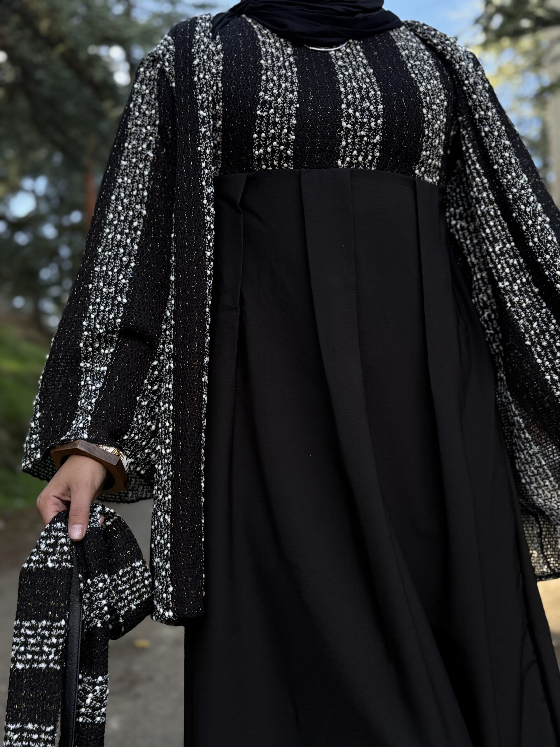 Robe Hijab la turquoise couleur noir & blanc – Image 5