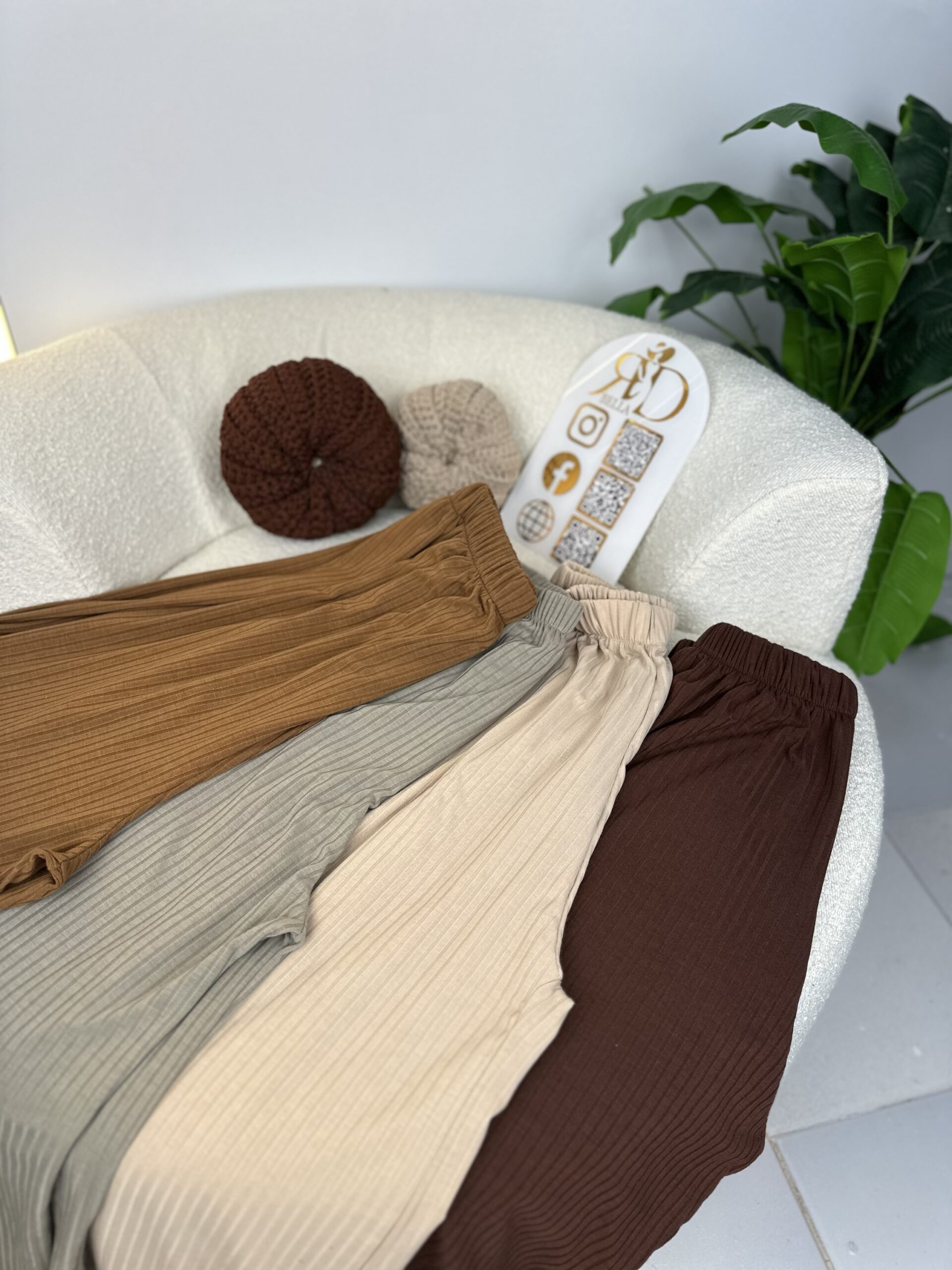 Alternative view of Pantalon carré pour hiver Marron