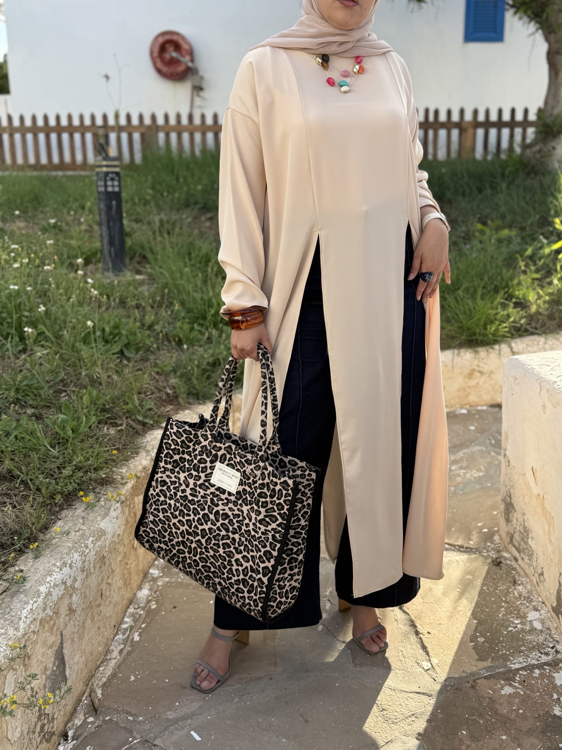 Tunique coréenne beige – Image 3